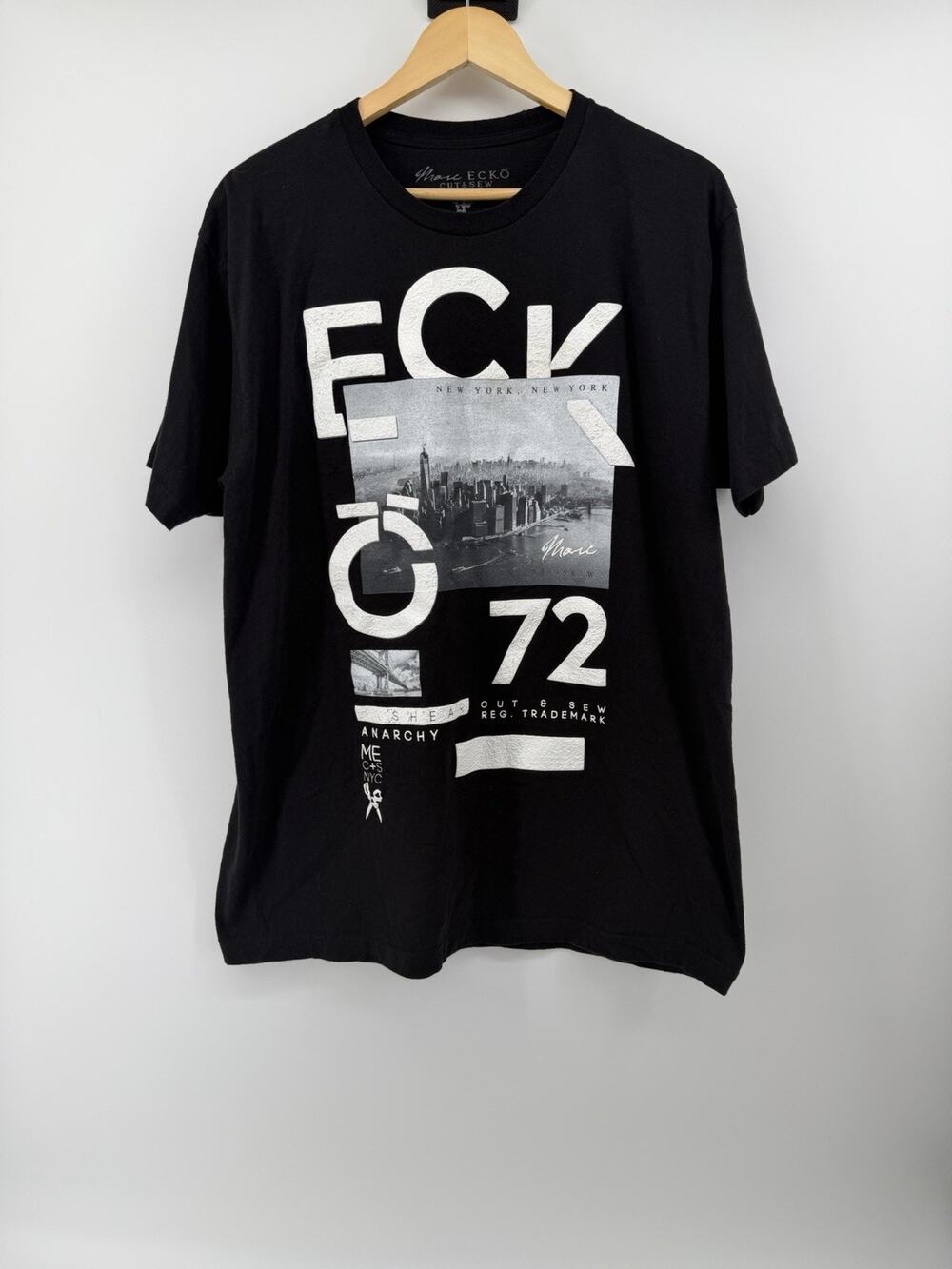 Marc Ecko Cut & Sew NYC Graphic T-Shirt Black Men’s Large Streetwear Cotton